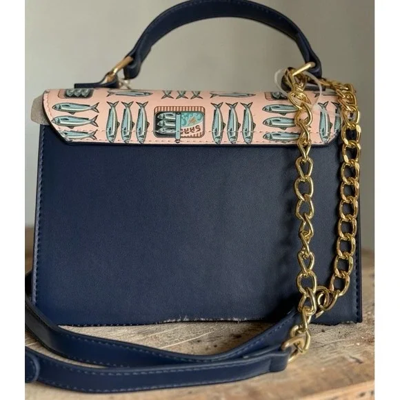 Betsey Johnson Sardine Print Crossbody Bag NWT - Picture 2 of 2